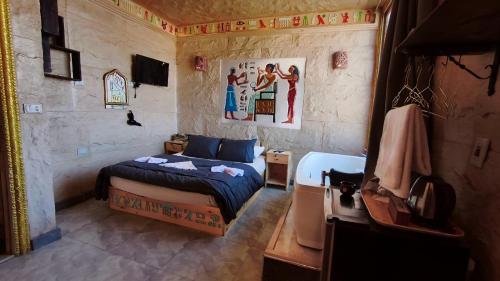 room detail thumbnail 0