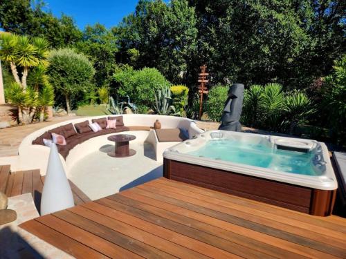 Villa Nostra Casa , entre Uzès, Nîmes, Anduze gîte à louer Bragassargues