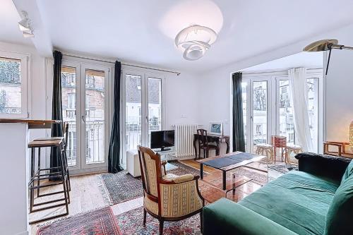 Appartement cosy avec vue sur le Sacré-Cœur