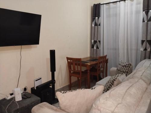 Mullah's Port View & Cozy Studio Apartment in Mombasa