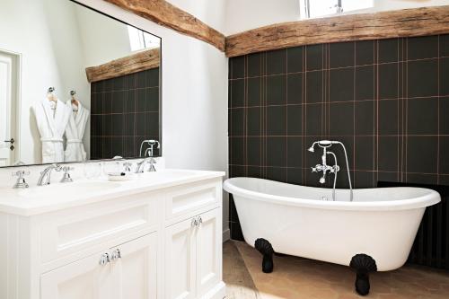 Bathroom, Domaine de Primard - Fontenille Collection in Other