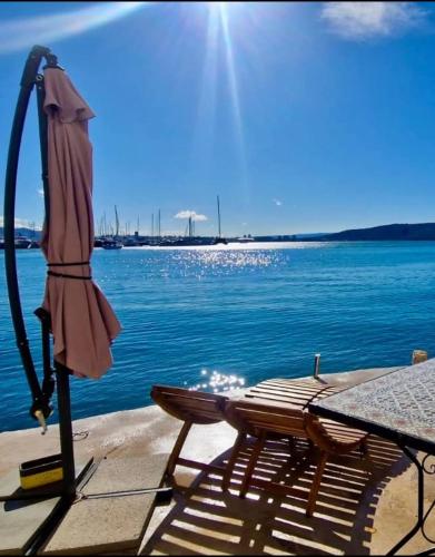 Sea House Kastilac – khách sạn tại Kastel Gomilica