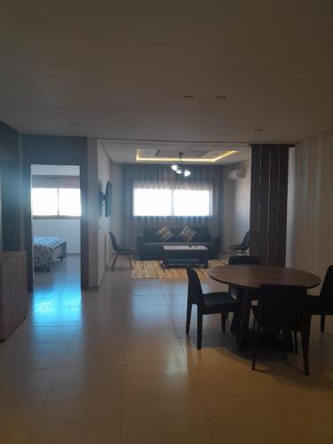 Al Anouar B40 in 뎀나트