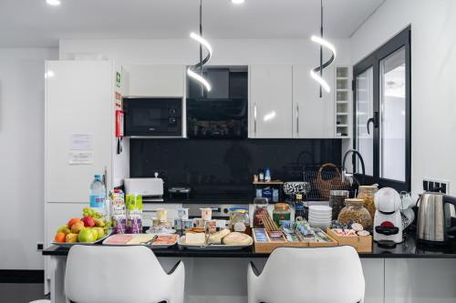 keuken, The Rock Hostel in Ponta Delgada