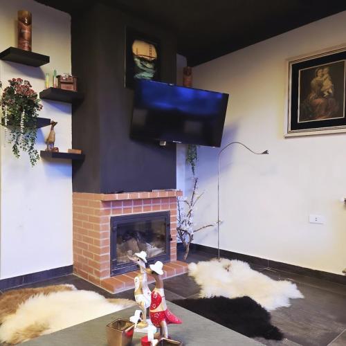 Farayayellowstone 1 bedroom with Cheminée (Farayayellowstone 1 bedroom with Cheminee) in Faraya