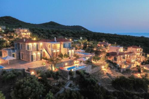 ทัศนียภาพภายนอกโรงแรม, ซีร็อกส์ เอ็กซ์คลูซีฟ วิลล่า รีสอร์ต (Searocks Exclusive Villas Resort) in สปาร์ติ
