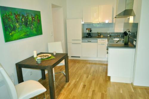 Ferienwohnung im Univiertel mit Garten