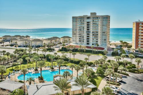 Exterior view, Harbor Landing 802B in Destin (FL)