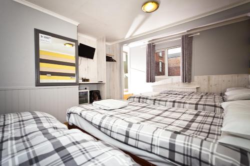 Hansen Hotel & Hostel