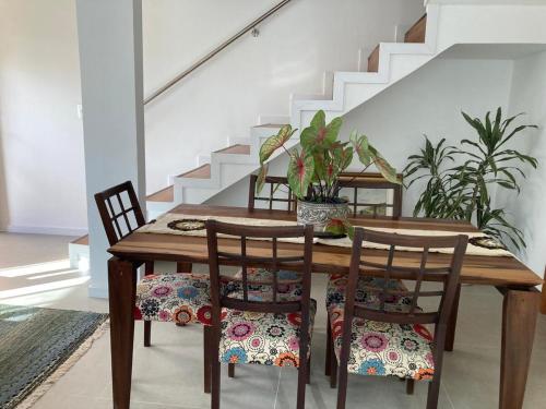 House with swimming pool 200 meters from the beach in Rio Tavares