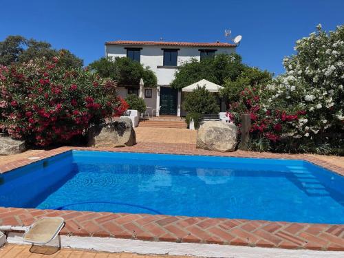 Peldbaseins, Cortijo Majada de las Vacas in Santa Olalla del Cala