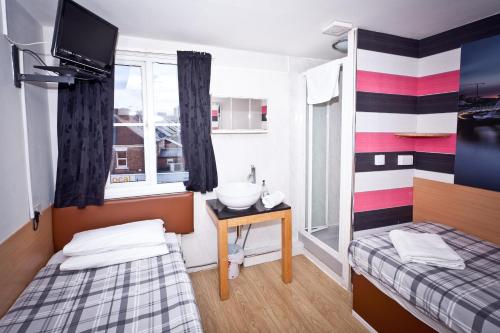 Hansen Hotel & Hostel