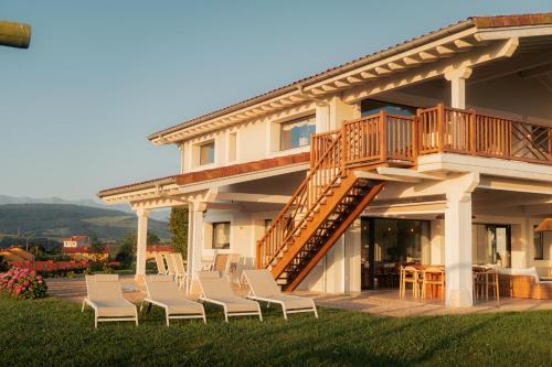 Wishome- Impresionante Villa Con Gran Jardin Y Piscina, Vistas Al Mar Y Picos De Europa - Cantabrie