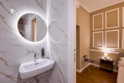 DEM Hotel - image 31