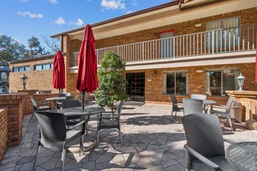 Facilities, Ramada by Wyndham Temple Terrace/Tampa North in Temple Terrace