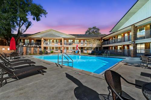 Ramada by Wyndham Temple Terrace/Tampa North, Tampa