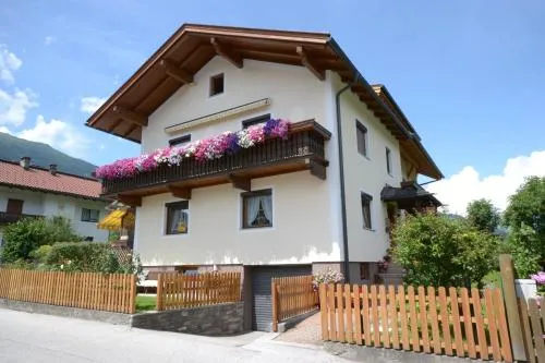 Ferienhaus Raffeiner in Uderns, Österreich