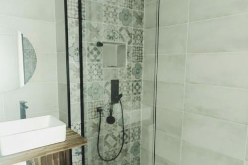 Spacious apartment ideal for leisure and work – khách sạn tại Saint Martin