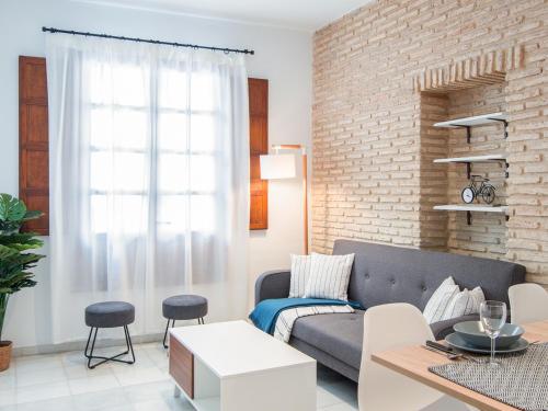 Riverside Triana Apartment 2