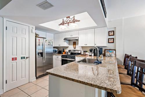 Citrus Cottage at Peggy's Retreat in Hobe Sound