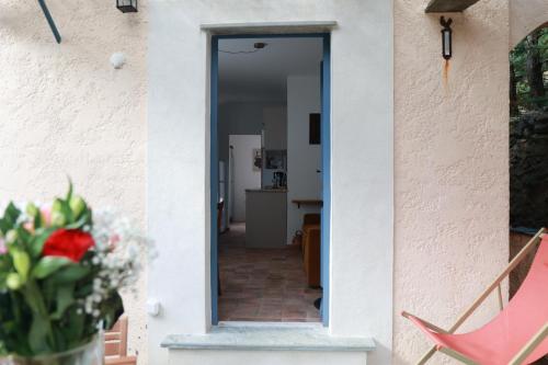 Ieeja, Les Terrasses du Maquis in Olmeta-di-Capocorso