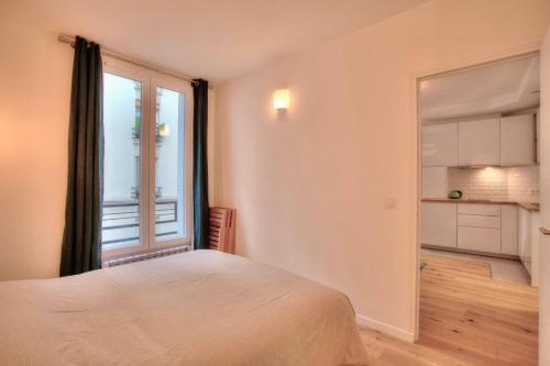 Elegant and comfortable apartment in Paris 17th arrondissement - main image