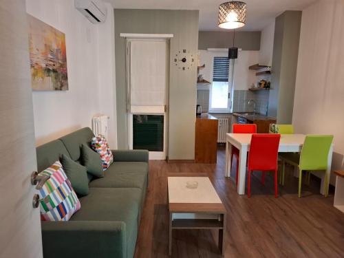 2R Apartment Parco Dora