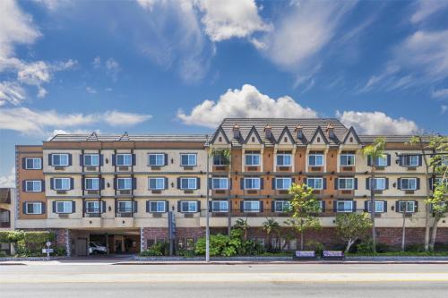 Best Western Airpark Hotel - Los Angeles LAX Airport - image 32