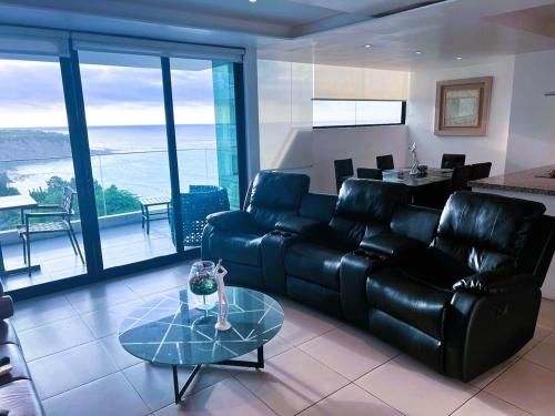 Apartamento amoblado frente al mar