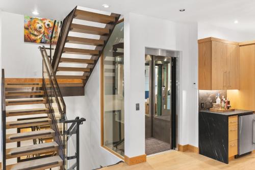 Downtown Condo - Near Gondola in 特柳賴德