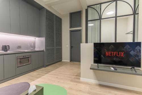 Maison Coral 2BR Apartment In Mar Mikhael - image 12