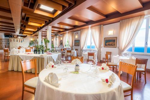 호텔 비토리아 (Hotel Vittoria) in 포르토 산토 스테파노