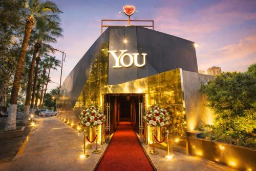YOU Nile View Hotel – khách sạn tại Dokki