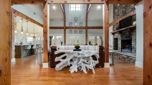 Luxury Mt Home w Hot Tub Game Room - Otter Ridge - image 7
