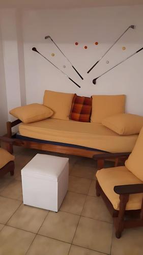 Departamento a 3 Cuadras del Mar con comodidades para hasta 8 personas Cochera Aire Acondicionado en todo el Departamento WiFi de alta velocidad