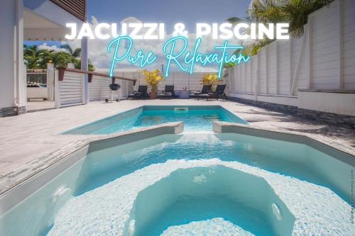 Villa 2 chambres, Jacuzzi et Piscine in Gros-Morne