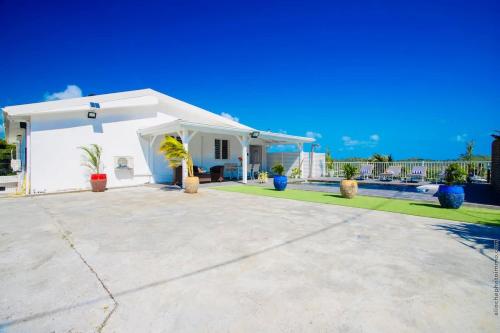 Villa Tropic Hirondelle - Piscine Vue Mer in Hyacinthe