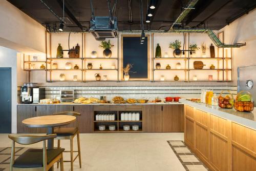อาหารและเครื่องดื่ม, Four Points Flex by Sheraton Malaga Centre in มาลาก้าซิตี้เซ็นเตอร์