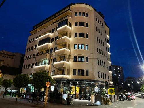 I&I Apartments III