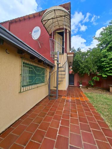 Amplia casa entera en Villarrica in Villarrica