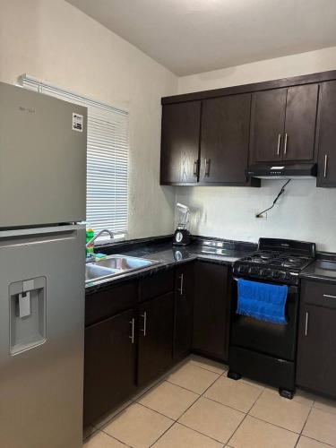 Modern 2-Bedroom House in Guaymas in Guaymas