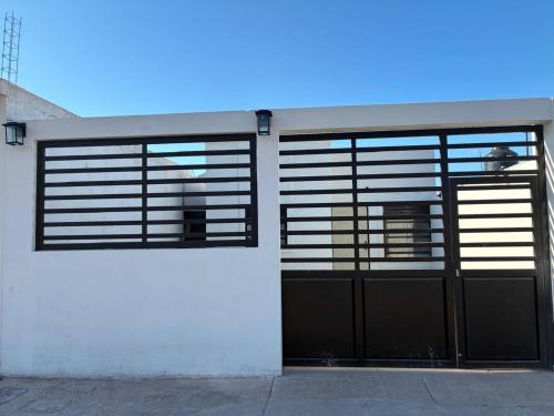 Modern 2-Bedroom House in Guaymas in Guaymas