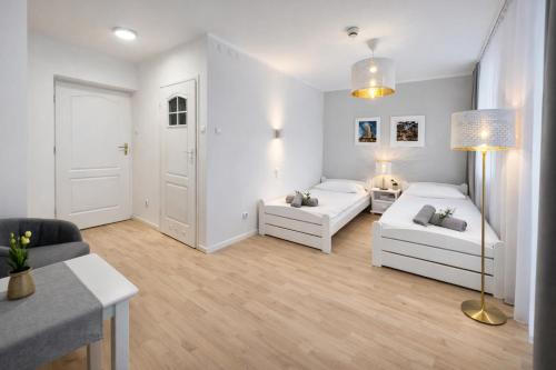 2 twin beds