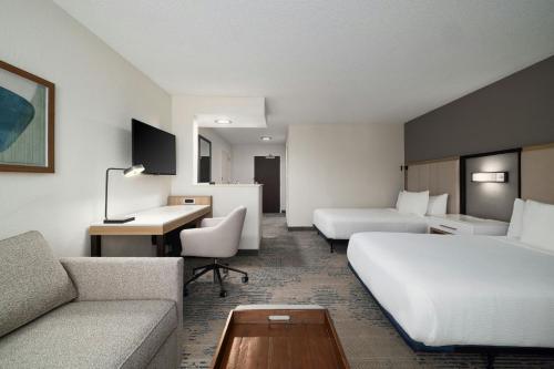 SpringHill Suites Boca Raton - image 36