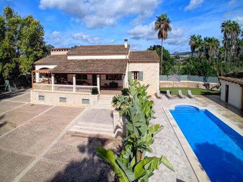 Elegant Family Villa Close to Manacor gîte à louer Manacor