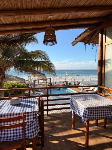 The Point Mancora Beach - Hostel Juvenil de Fiesta in Mancora