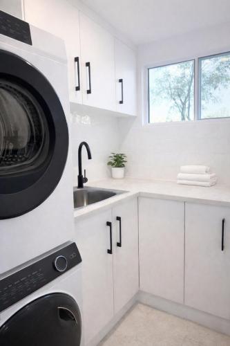 The Ridge Retreat in Lightning Ridge