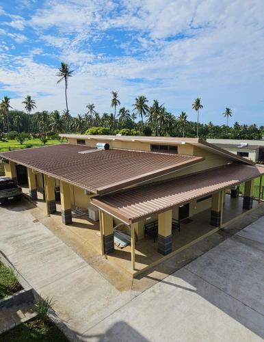 Beach House - Maninoa in Siumu