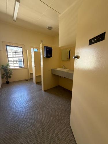 ห้องน้ำ, Grafton Hotel in กราฟตัน