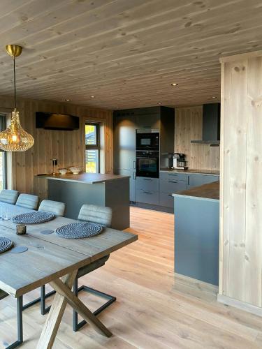 Modern Cottage With Outdoor Sauna By Nord-Mesna – khách sạn tại Sjusjoen
